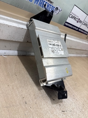 Ford FG XR6 XR8 G6E amplifier