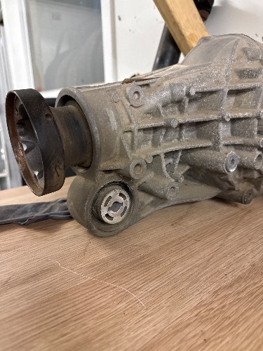 Jeep SRT-8 Cherokee WK V8 Front Diff Centre 2013