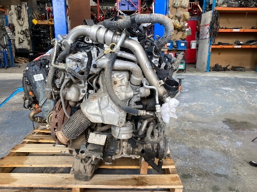 Nissan Navara 2018 D23 NP300 2.3 Diesel ST Manual Complete Engine