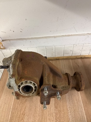 Ford Falcon FG Sedan 2.73 Non LSD Rear Diff Centre